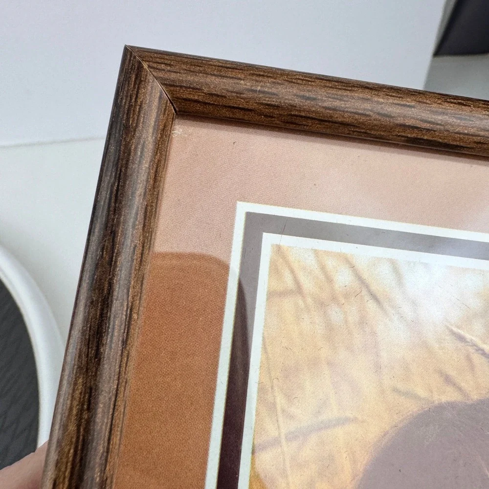 Vtg Intercraft 5x7 Tabletop Picture Frame Metal Faux Wood Grain Brown Retro READ